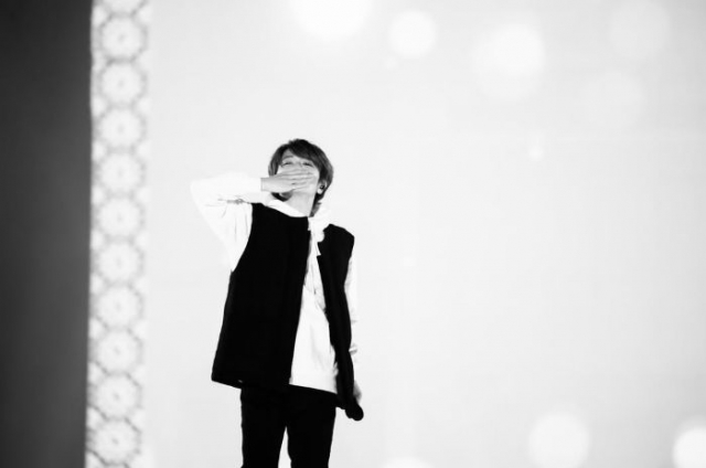 Nissyこと西島隆弘、AAAを脱退 4度目の喉手術「少し長期的な治療および